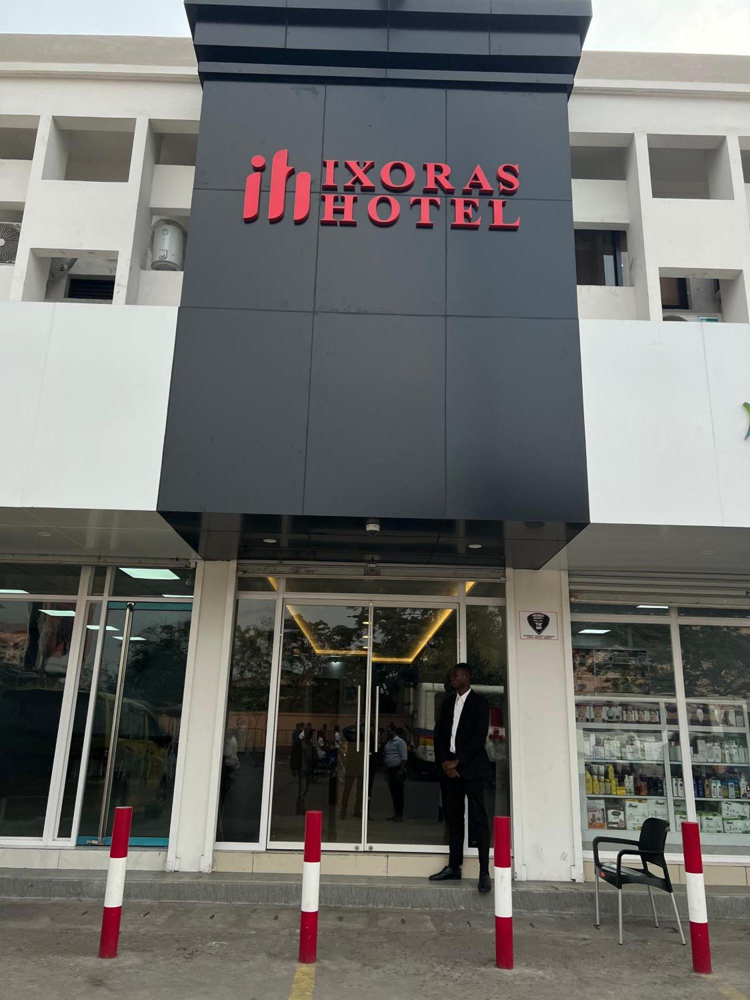 Ixoras Hotel Victoire Kinshasa Exterior foto